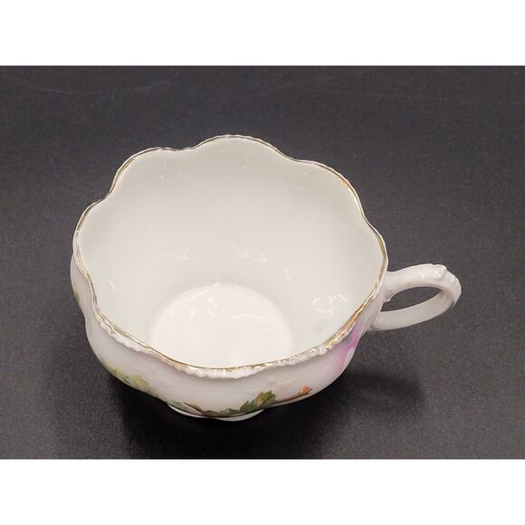 Antique Tea Cup Germany Porcelain Grapes Vineyard Gold Gilt Transfer - Picture 4 of 11